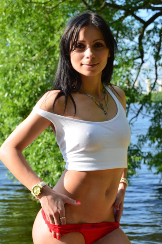 Анкета проститутки Карина - город Каменец, 22 года, №26260